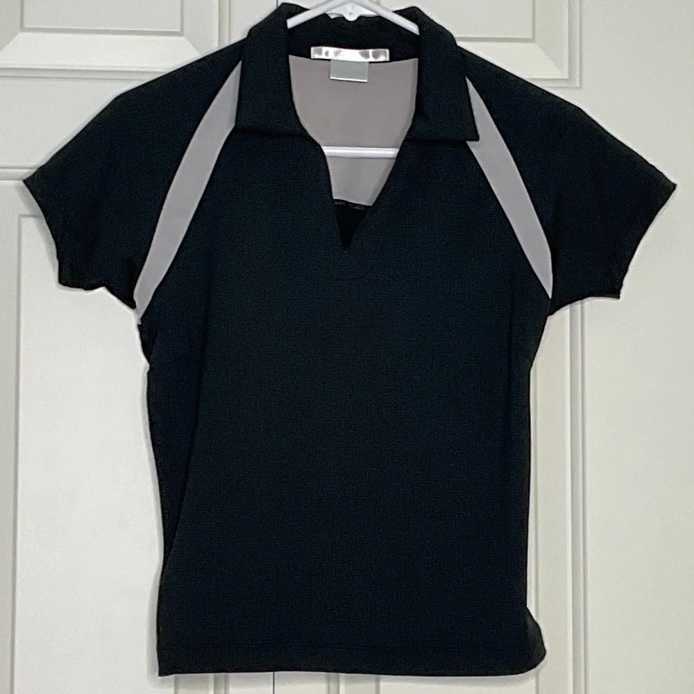 NWOT - Nike Golf Women's Polo - XS